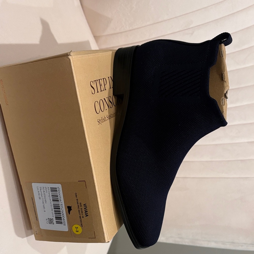 Elegant Black Ankle Boots